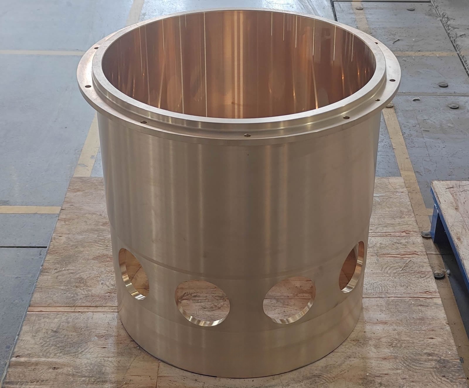 9】metso-HP6-cone-crusher-N15656214-HEAD-BUSHING