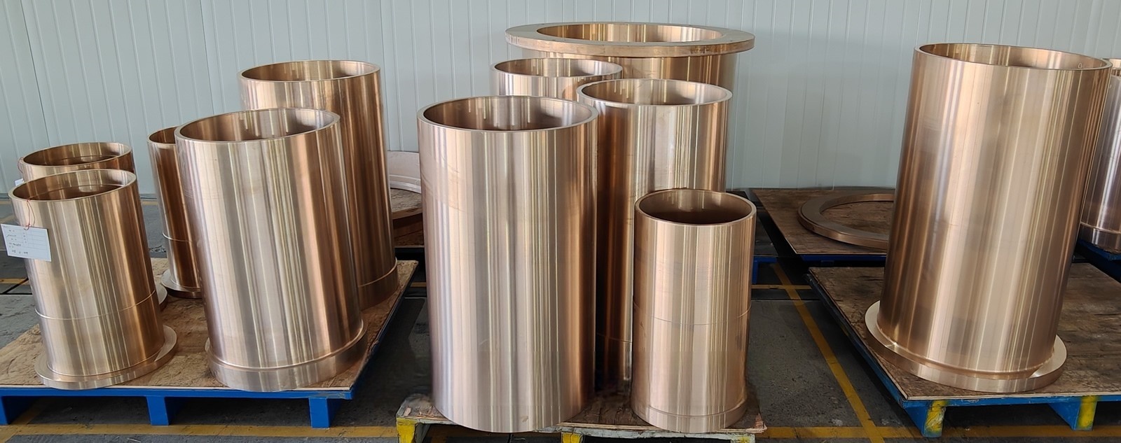 4】cone-crusher-outer-eccentric-bushing-1